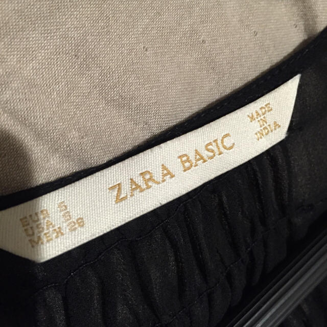 ZARA(ザラ)のZARA 刺繍入りシースルーブラウス レディースのトップス(シャツ/ブラウス(長袖/七分))の商品写真