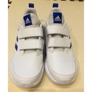 アディダス(adidas)のadidasスニーカー(スニーカー)