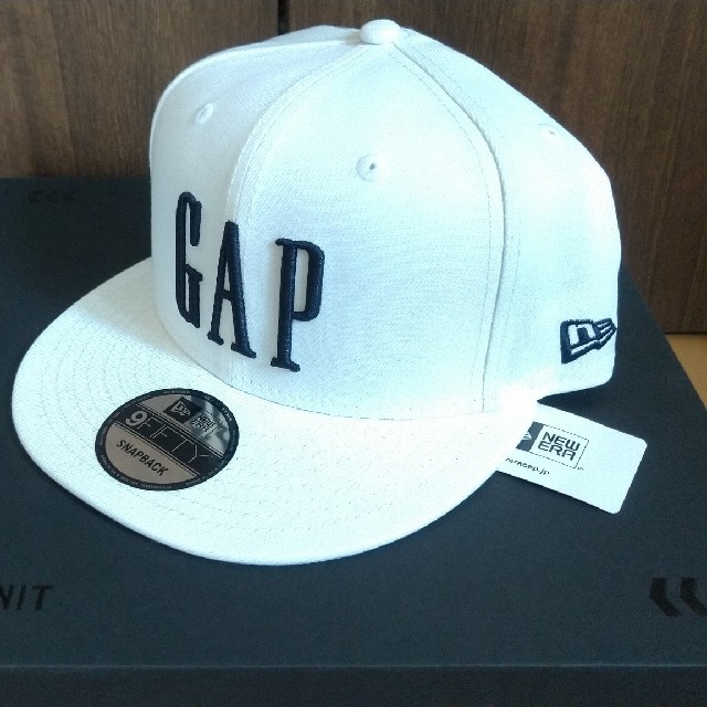 GAP(ギャップ)のニューエラ GAP コラボキャップ メンズの帽子(キャップ)の商品写真