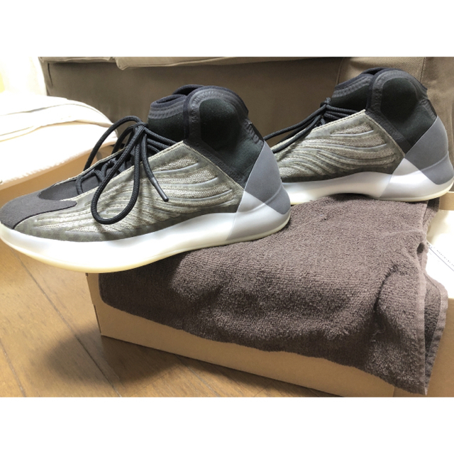 adidas(アディダス)のyeezy quantum 27cm メンズの靴/シューズ(スニーカー)の商品写真