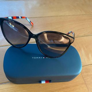 トミーヒルフィガー(TOMMY HILFIGER)の TOMMY HILFIGER サングラス　最初値下げになります(サングラス/メガネ)