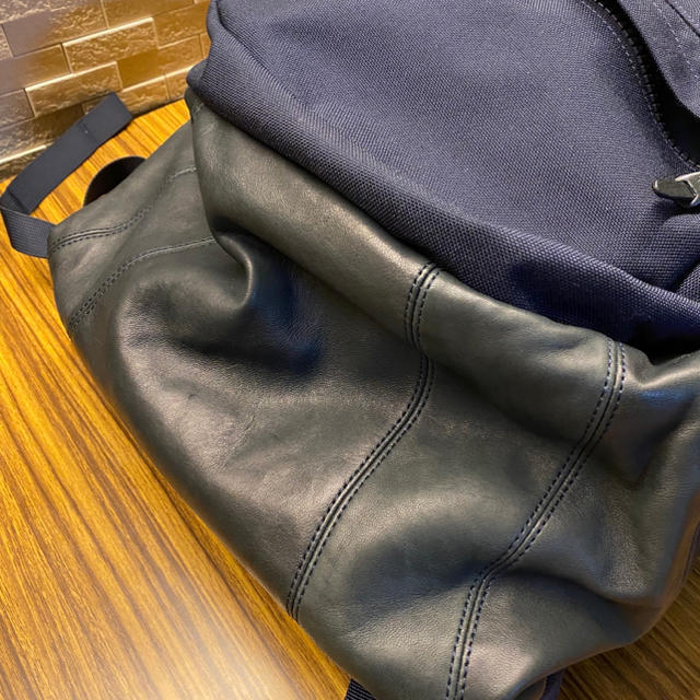 VISVIM(ヴィスヴィム)のvisvim cordura 22l fra veg lamb navy メンズのバッグ(バッグパック/リュック)の商品写真