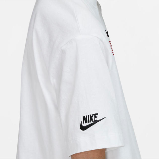 NIKE(ナイキ)のNIKE ナイキ　Tシャツ Lサイズ　ウィメンズ レディースのトップス(Tシャツ(半袖/袖なし))の商品写真