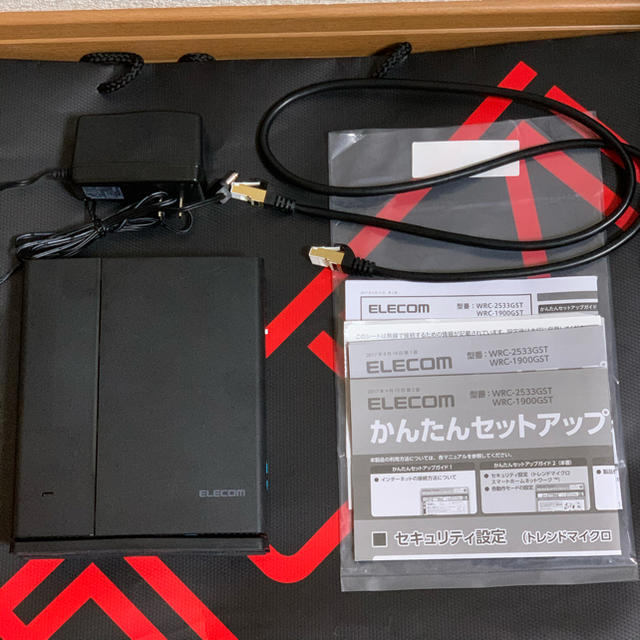 ELECOM(エレコム)のelecom WRC-2533GST, 1733+800Mbps 無線ルーター スマホ/家電/カメラのPC/タブレット(PC周辺機器)の商品写真