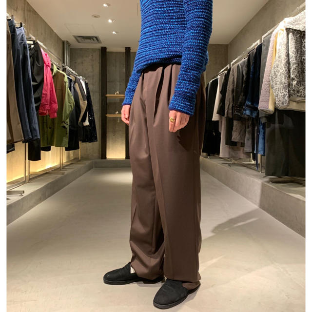 LEMAIRE(ルメール)のせせり様専用　LEMAIRE ベルテッドウールパンツ 19AW メンズのパンツ(スラックス)の商品写真