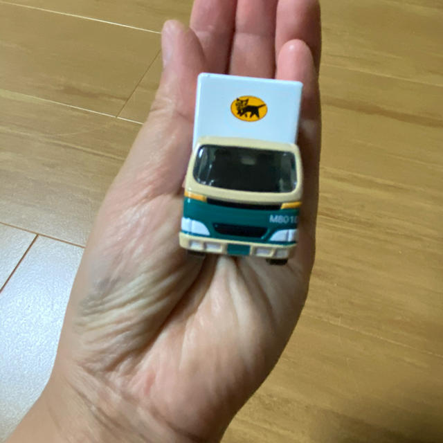 即日発送　送料込み　クロネコヤマト　ミニカー エンタメ/ホビーのおもちゃ/ぬいぐるみ(ミニカー)の商品写真