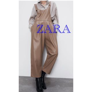 ザラ(ZARA)の新品ZARAレザー風ジャンプスーツS サロペット(サロペット/オーバーオール)