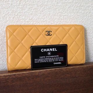 シャネル(CHANEL)の美品♥レア色♥シャネルのイエロー長財布(財布)