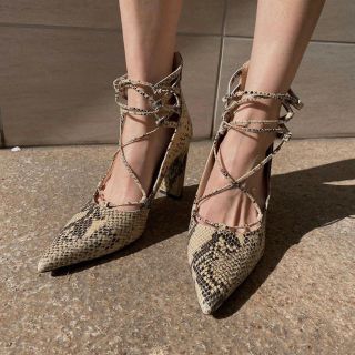 アメリヴィンテージ(Ameri VINTAGE)のAmeri VINTAGE / ZIGZAG LACE UP PUMPS(ハイヒール/パンプス)