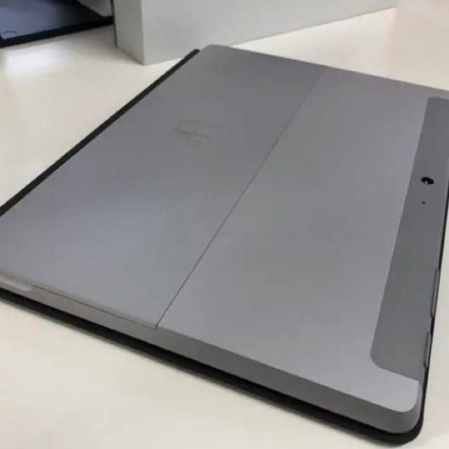 Microsoft(マイクロソフト)のSurface Go スマホ/家電/カメラのPC/タブレット(タブレット)の商品写真