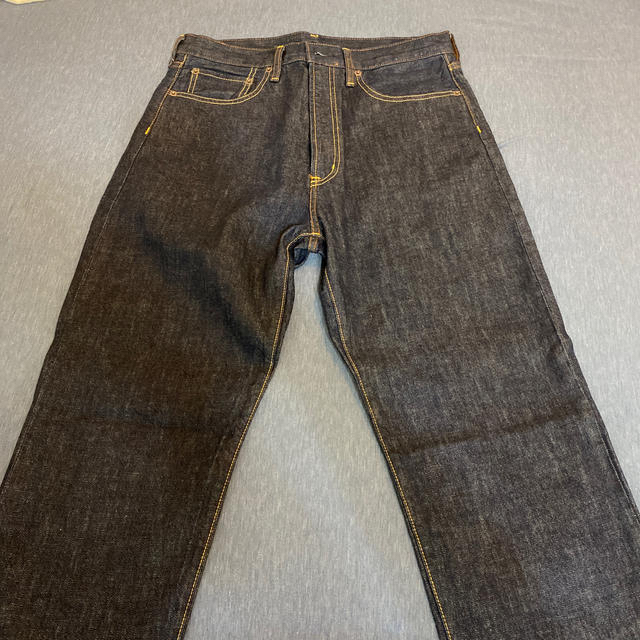 GU(ジーユー)のGU レギュラージーンズ　 メンズのパンツ(デニム/ジーンズ)の商品写真