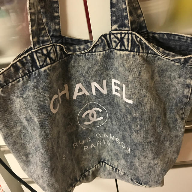 CHANEL - シャネルノベルティーデニム生地トートの通販 by ユカ's shop｜シャネルならラクマ