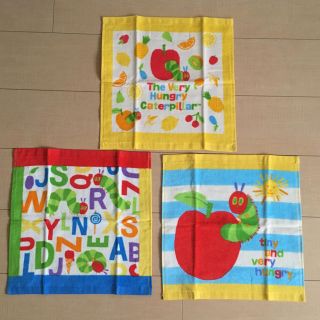 新品 はらぺこあおむし エリックカール  ウォッシュタオル 3枚セット A(タオル/バス用品)