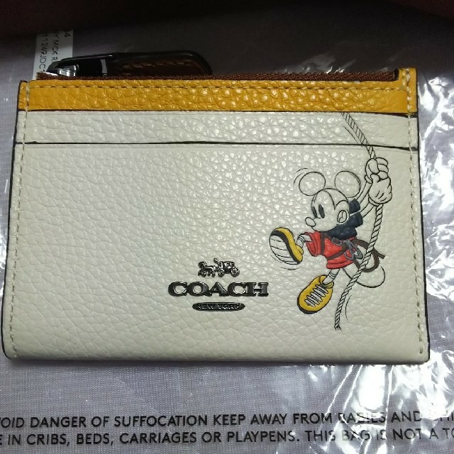 COACH キーリング付きパスケース Disney ミッキー  ホワイト