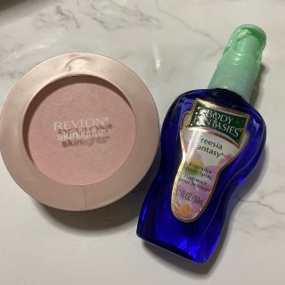 ボディファンタジー(BODY FANTASIES)のBODYFANTASY ＆ Revlon skinlights(香水(女性用))