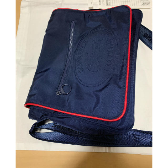 今年も話題の Lacoste Supreme - Supreme Small 紺色 Bag Messenger メッセンジャーバッグ
