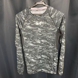 アンダーアーマー(UNDER ARMOUR)の美品　UNDER ARMOUR(アンダーアーマー) アンダーシャツ(ウェア)