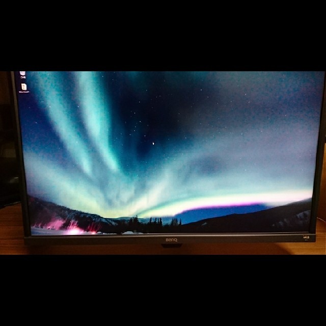 BenQ 31.5インチ4K EW3270U