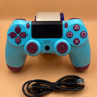 プレイステーション4(PlayStation4)のベリーブルー  Playstation4 PS4コントローラー プレステ4(家庭用ゲーム機本体)
