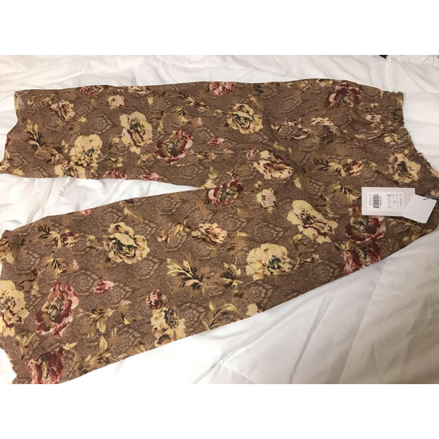 Ameri VINTAGE(アメリヴィンテージ)のameri vintage アメリヴィンテージ SELINA PANTS レディースのパンツ(カジュアルパンツ)の商品写真