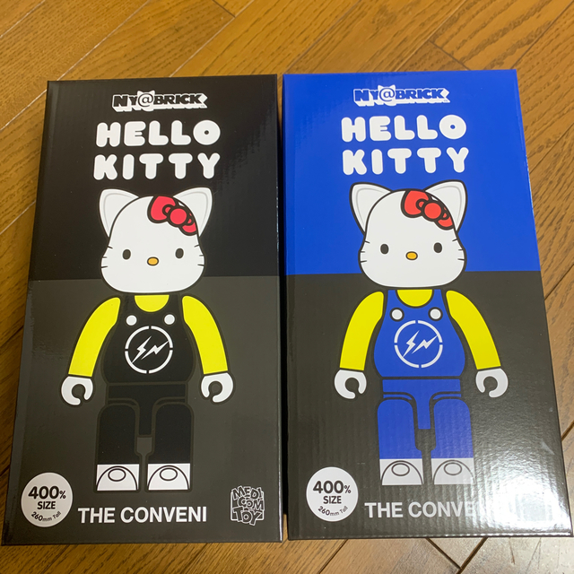 MEDICOM TOY(メディコムトイ)のNY@BRICK400% THE CONVENI HELLO KITTY セット エンタメ/ホビーのおもちゃ/ぬいぐるみ(キャラクターグッズ)の商品写真