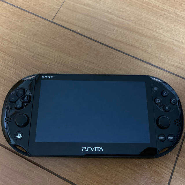 PlayStation Vita(プレイステーションヴィータ)のマギカ様専用 psv本体 エンタメ/ホビーのゲームソフト/ゲーム機本体(携帯用ゲーム機本体)の商品写真