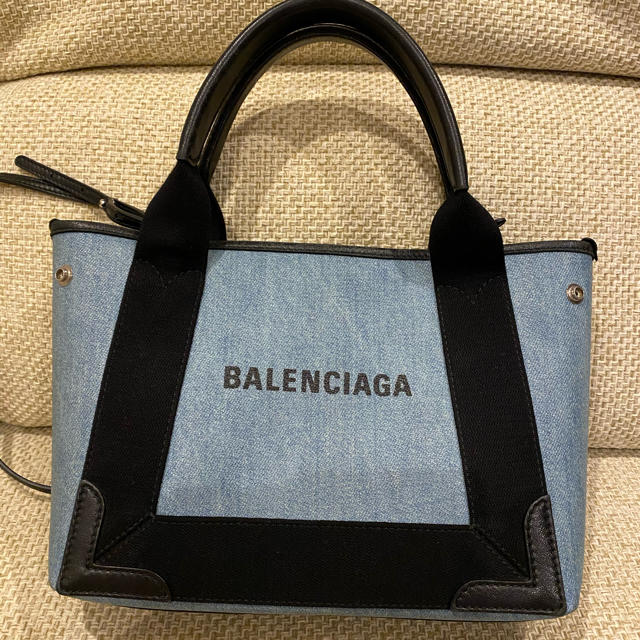 Balenciaga☆ NAVY CABAS ブラックレザーパンチングロゴS