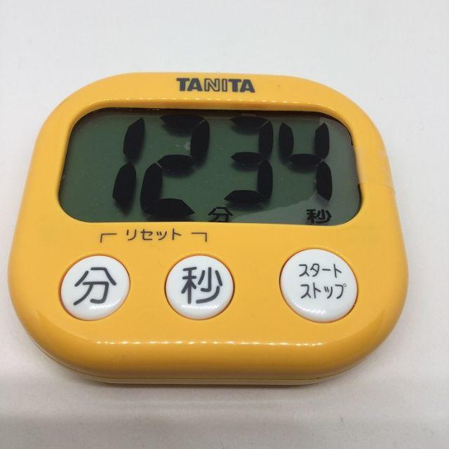 TANITA(タニタ)のTANITAデジタルタイマー でか見えタイマー TD-384 インテリア/住まい/日用品のキッチン/食器(その他)の商品写真