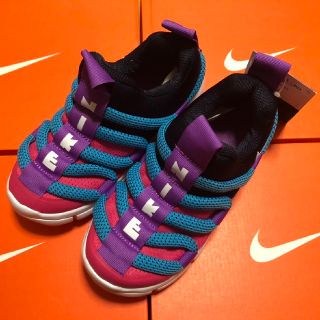 ナイキ(NIKE)のNIKE ナイキ スニーカー ノーヴィス  NOVICE  靴 シューズ 19(スリッポン)