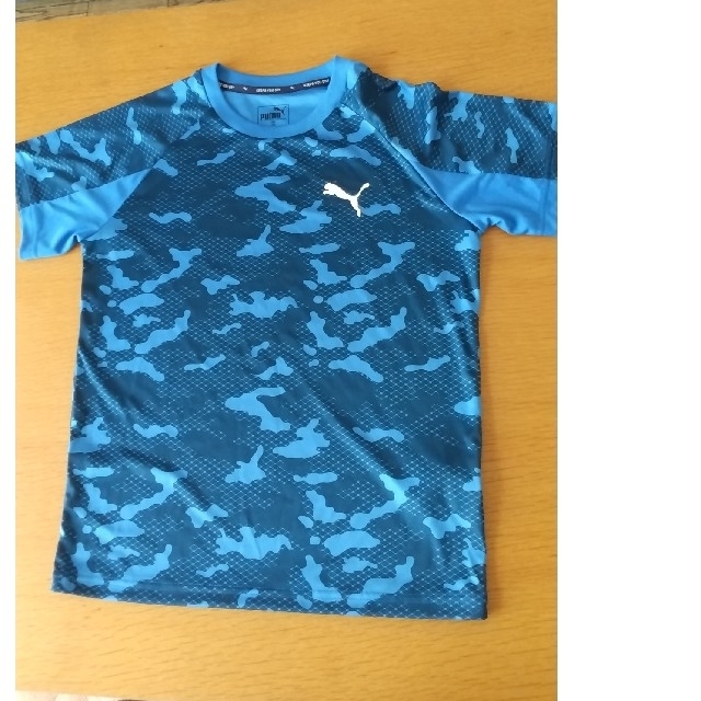 PUMA(プーマ)のキッズプーマTシャツ キッズ/ベビー/マタニティのキッズ服男の子用(90cm~)(Tシャツ/カットソー)の商品写真