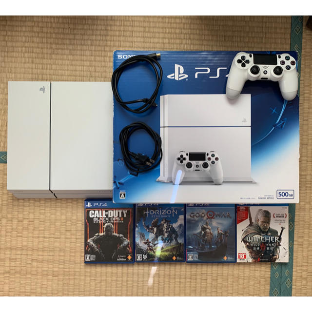 PlayStation4(プレイステーション4)のSONY PlayStation4 本体 CUH-1200AB02 エンタメ/ホビーのゲームソフト/ゲーム機本体(家庭用ゲーム機本体)の商品写真