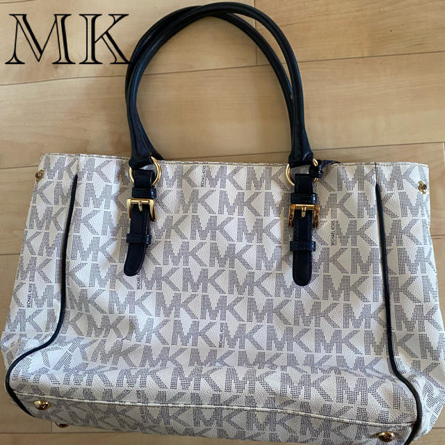 Michael Kors(マイケルコース)のMK バンドバッグ レディースのバッグ(ハンドバッグ)の商品写真