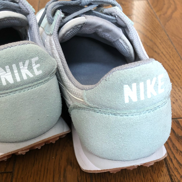 NIKE(ナイキ)のグリーン💚ナイキ☆スニーカー レディースの靴/シューズ(スニーカー)の商品写真