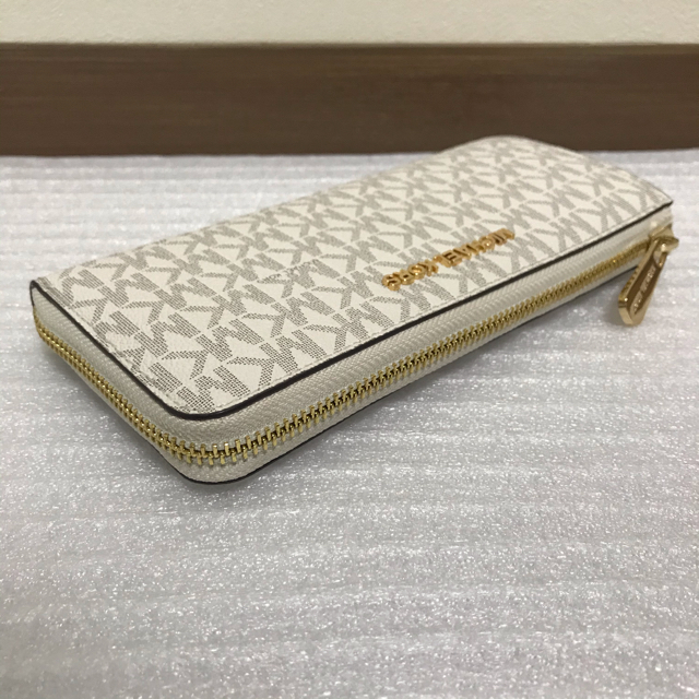 Michael Kors(マイケルコース)の【新品未使用】マイケルコース 長財布★ホワイト×ピンク レディースのファッション小物(財布)の商品写真