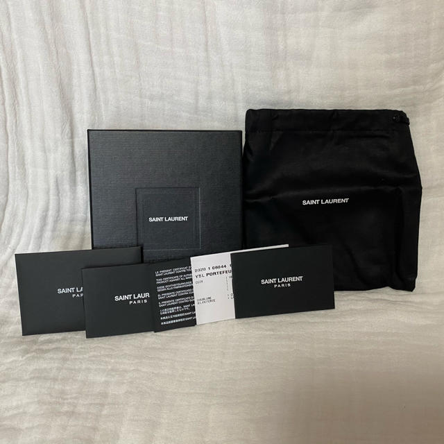 Saint Laurent(サンローラン)の(お値下げ中！】サンローラン　財布　タイニーモノグラム　ウォレット メンズのファッション小物(折り財布)の商品写真