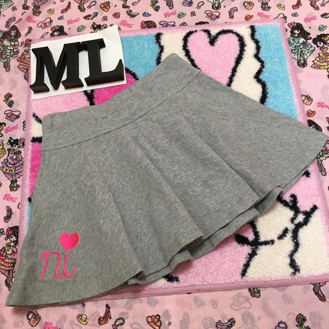 RONI(ロニィ)の美品★RONI★ペンシルロゴスカート★オールシーズン可★ML キッズ/ベビー/マタニティのキッズ服女の子用(90cm~)(スカート)の商品写真