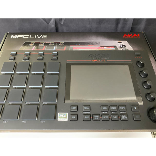 AKAI MPC LIVE 楽器のDTM/DAW(MIDIコントローラー)の商品写真