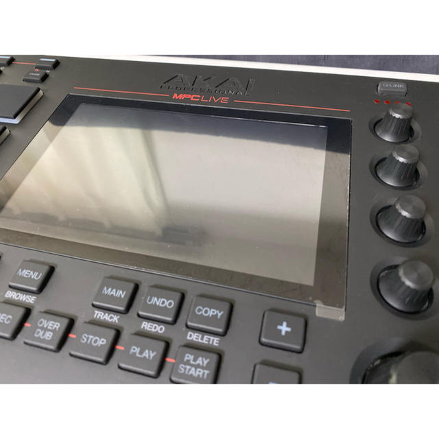 AKAI MPC LIVE 楽器のDTM/DAW(MIDIコントローラー)の商品写真