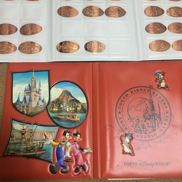 Disney スーベニアメダルケース付の通販 By キラキラクッキー ディズニーならラクマ Disney スーベニアメダルケース付の通販 By キラキラクッキー ディズニーならラクマ