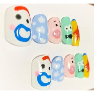 トイストーリー 雲ネイルチップ(小さいサイズ)☺︎︎︎︎ ハンドメイドのアクセサリー(ネイルチップ)の商品写真