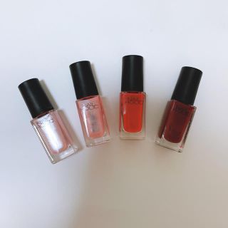 ネイルホリック(NAIL HOLIC)のマニキュア ネイル 赤　ピンク　まとめ売り NAIL HOLIC ネイルホリック(マニキュア)