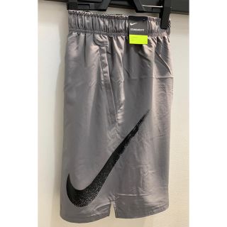 ナイキ(NIKE)の【新品未使用】NIKE BIGロゴ　ショートパンツ（XXL）(バスケットボール)