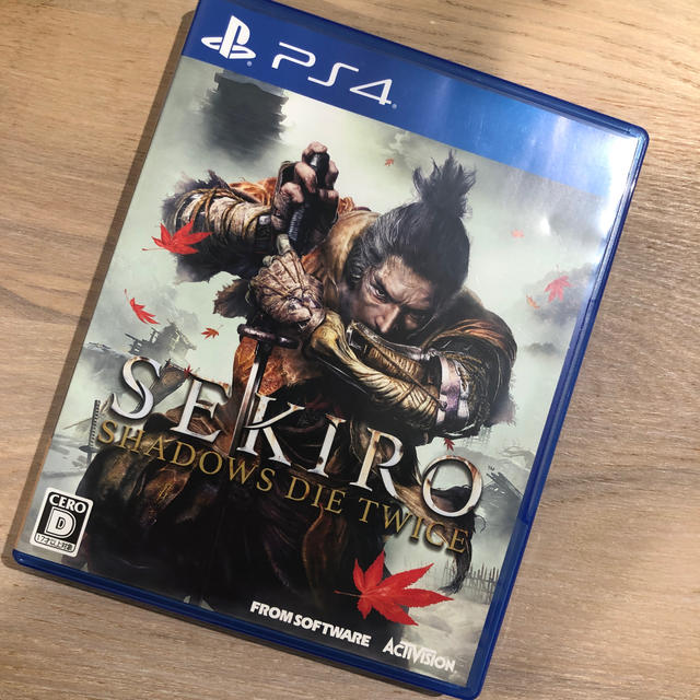 SEKIRO： SHADOWS DIE TWICE PS4 エンタメ/ホビーのゲームソフト/ゲーム機本体(家庭用ゲームソフト)の商品写真