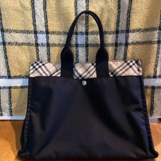 バーバリーブルーレーベル(BURBERRY BLUE LABEL)のバーバリーブルーレーベル　黒×チェック柄　トートバック(トートバッグ)