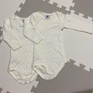 プチバトー(PETIT BATEAU)の長袖肌着2枚セット(肌着/下着)