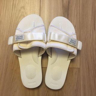 スイコック(suicoke)のSUICOKE◆シャワーサンダル　23cm   ホワイト(サンダル)