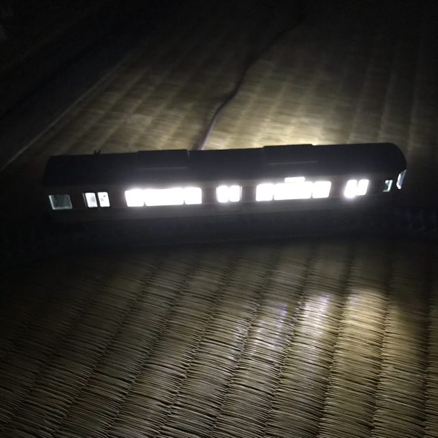 鉄道模型 tomix 自作室内灯 スプリング集電 白色10本 鉄道模型 tomix 自作室内灯 スプリング集電 白色10本