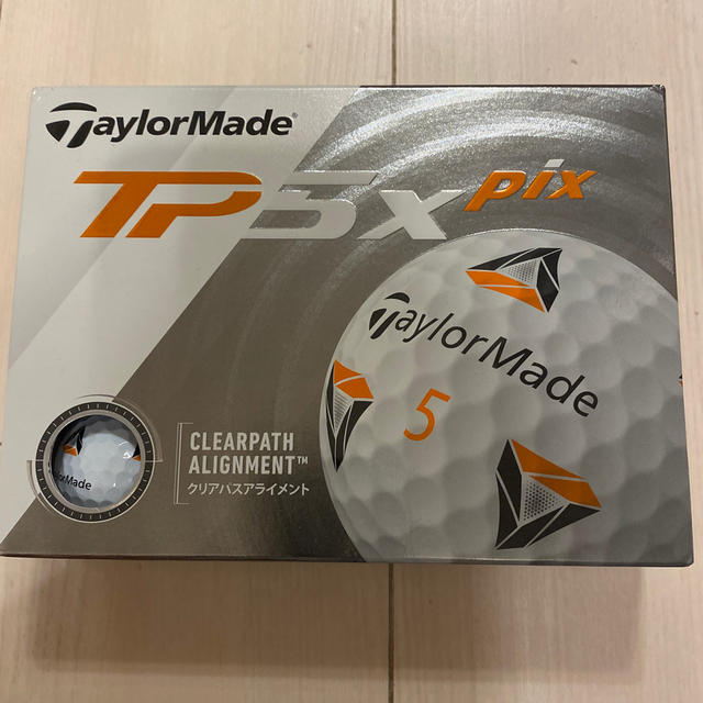 TaylorMade(テーラーメイド)のTP5X pix ゴルフボール 1ダース　新品未使用 スポーツ/アウトドアのゴルフ(その他)の商品写真