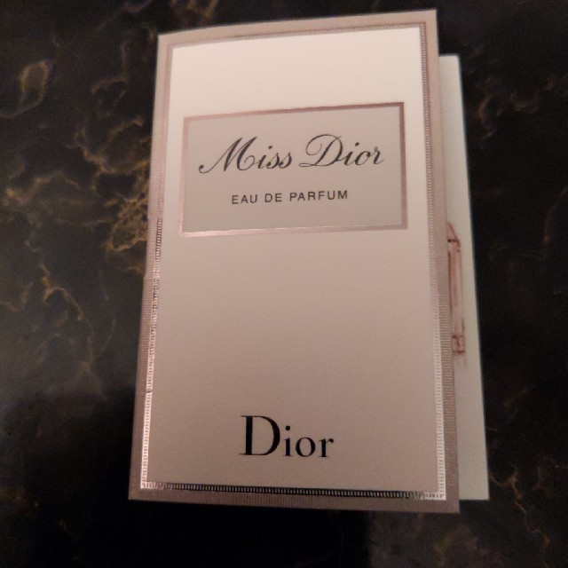 Christian Dior(クリスチャンディオール)のDior ミス ディオール オードパルファム 1ml サンプル コスメ/美容の香水(香水(女性用))の商品写真