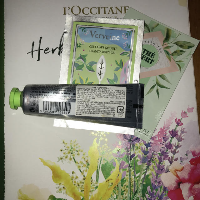 L'OCCITANE(ロクシタン)の未使用品　ロクシタン エルバヴェール ハンドクリーム 30mL  コスメ/美容のボディケア(ハンドクリーム)の商品写真